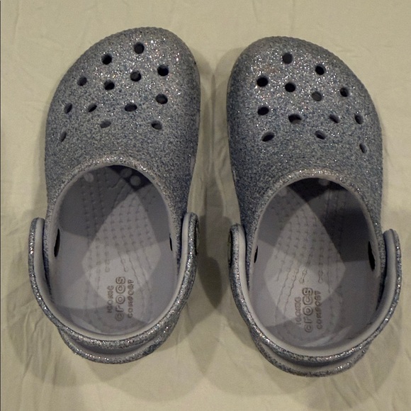 Sparkly blue and purple toddler crocs - Picture 3 of 4